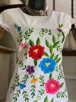VESTIDO DE LINO BLANCO CON FLORES T-CH - Imagen 2