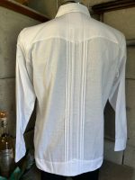 GUAYABERA BORDADA BLANCA MANGA LARGA T-36 - Imagen 3