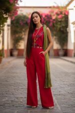 CONJUNTO VIOLETA ROJO T-CH/M