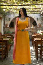 VESTIDO NOCHE BUENA AMARILLO UNITALLA